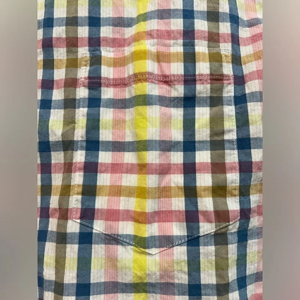 J. Crew men’s plaid flex washed short sleeved button down size L